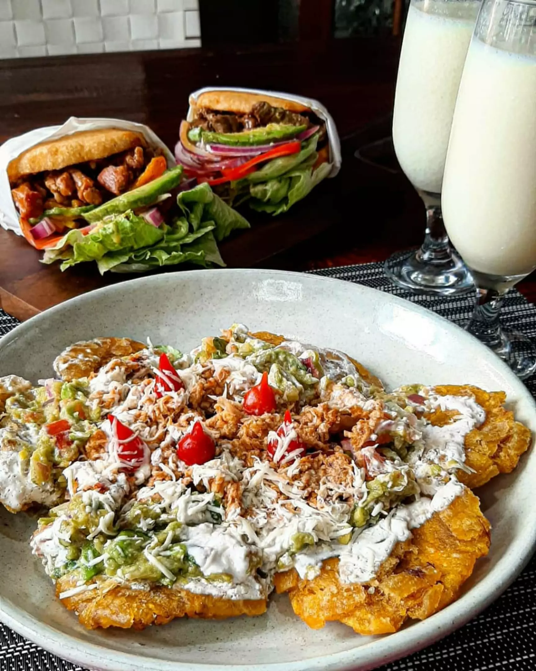 Arepas del Amparo | Comida Colombiana 🇨🇴 cover image