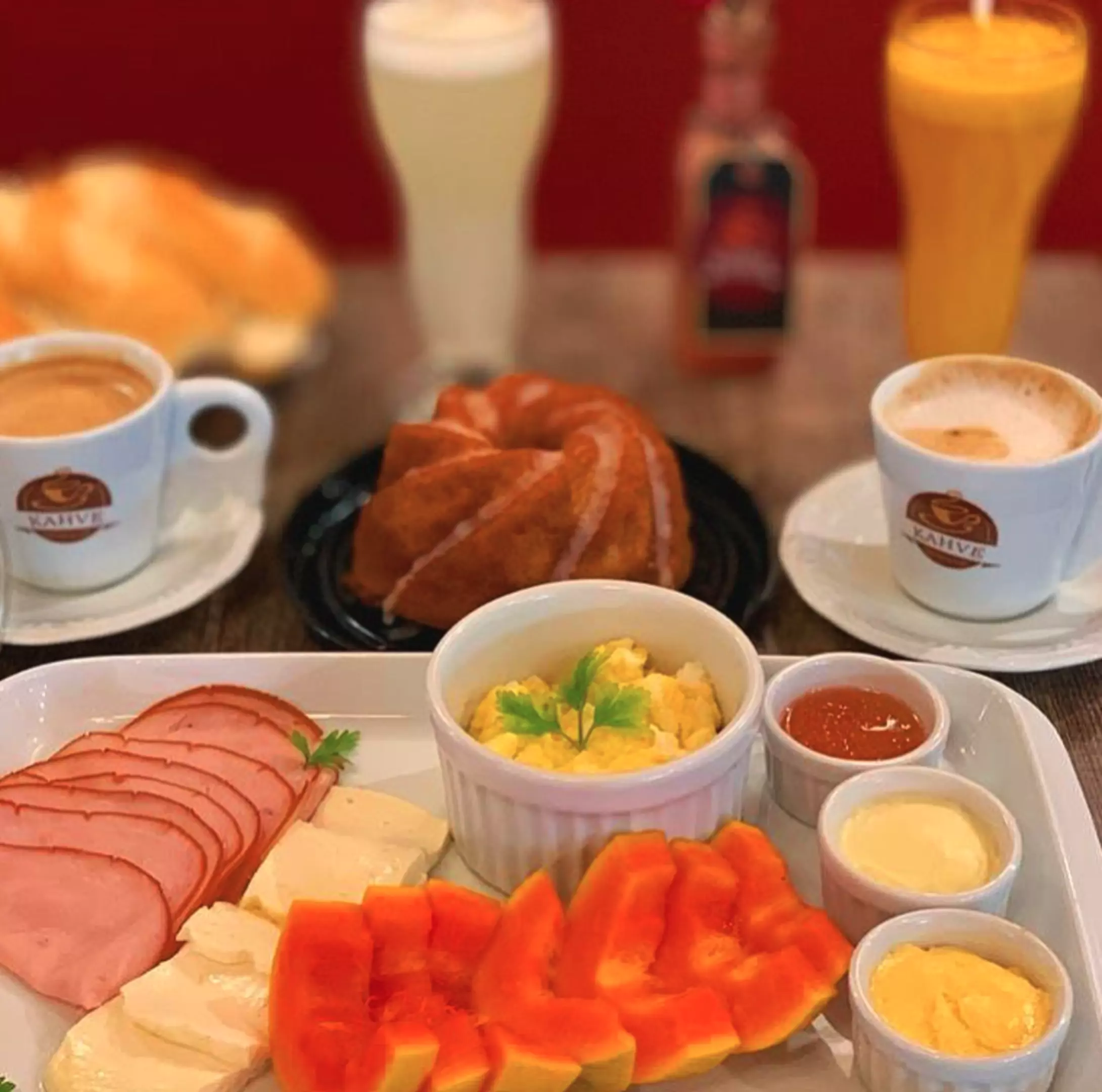 Empório & Café Kahve cover image