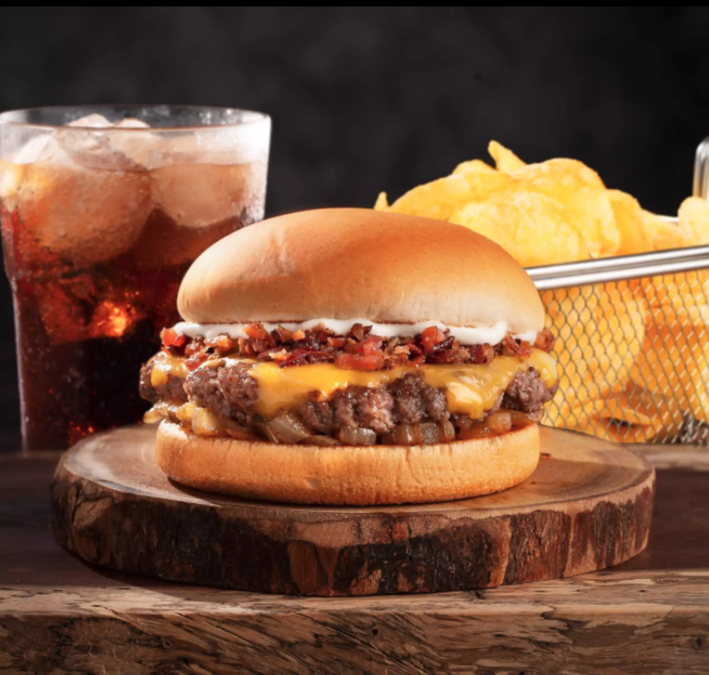 Brave Burger Icaraí 🍔 cover image